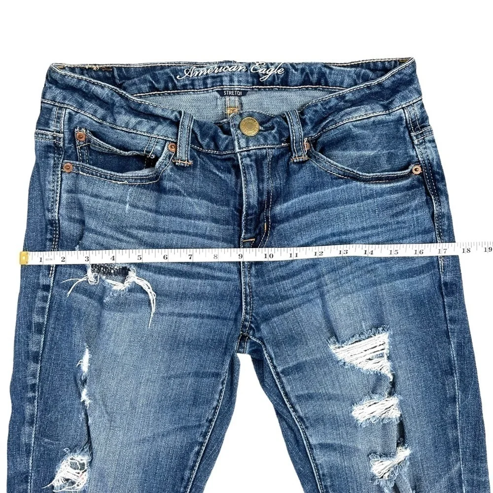 American Eagle AEO Y2K Distressed Grunge Frayed Slouchy Mid Rise Jeans Size 4